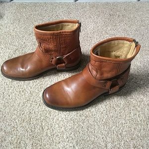 Frye Phillip buckle short boot size 36